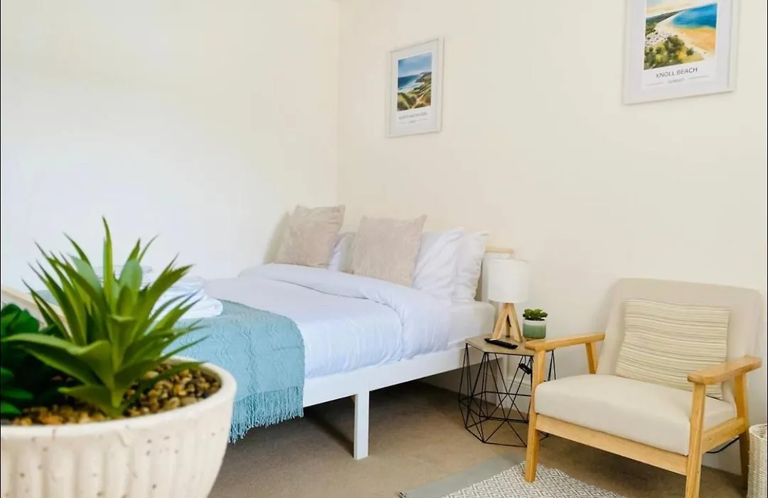 Atlantic Attic Double Room With Shared Bathroom-1